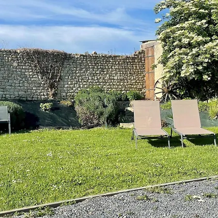 別荘 Refuge Cote Terre By Melrose Blay